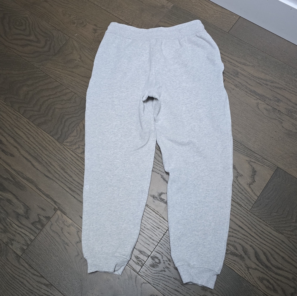 Lululemon Scuba High-Rise Jogger Fleece 28" in Heathered Core Ultra Light Grey - Picture 5 of 9